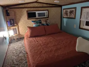 Country Cottage in Papa Bay