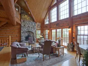 Lake Superior Retreat