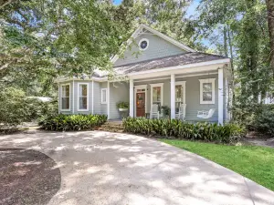 Southern Oaks Guest House Downtown Historic Abita Springs