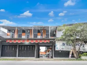 OYO 93900 Guest House Cinta Damai
