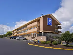 อเมริกาส์เบสต์แวลลูอินน์ สนามบินพิตส์เบิร์ก