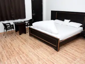 Hotel Rajshree