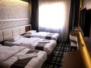 Aripsas Hotel