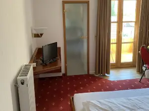 Hotel Erlenbacher Hof