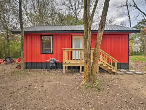 กระท่อมอบอุ่นที่ Broken Bow สามารถเดินไปที่ลำธาร Lukfata ได้!