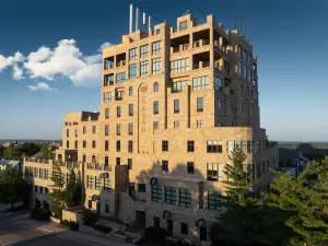 The Oread Lawrence, Tapestry Collection by Hilton