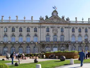 イビス バジェット ナンシー セントル