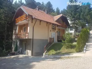 Mountain House Tara Apartmani Nikolic