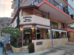 Edelweiss Rent Rooms-Rent a Car