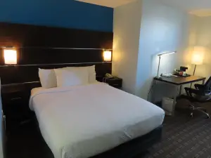 St Charles Hotel Downtown Hudson