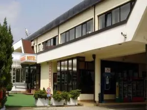 Hotel RR Petrol