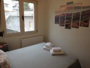 Lion Apartment Sunset