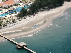 La Ensenada Beach Resort - All Inclusive