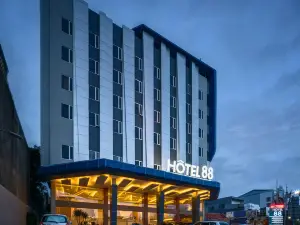 雅加達法馬瓦提 88 飯店