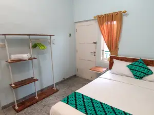 OYO 1183 Kalimaya Residence Syariah