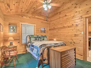 Charming Austin Cabin on 96 Acres of Land!