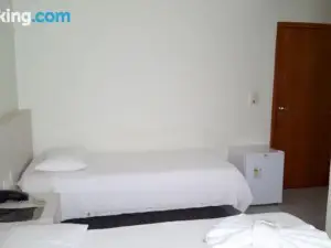 Roma's Hotel