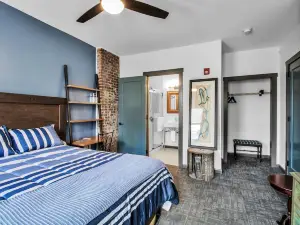 Webber Hotel