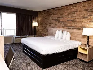 Days Inn by Wyndham Batesville AR