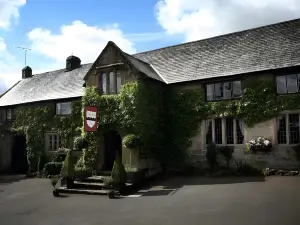 The Oxenham Arms Hotel Devon