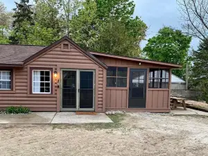Recently Updated Beachfront Resort Cottage #3