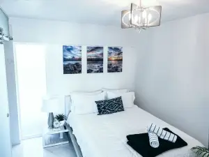 Dolphin Suites