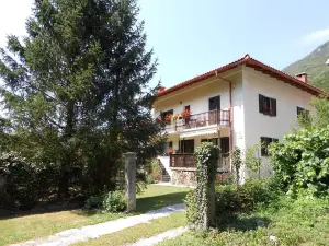 帶桑拿的佐尼爾公寓