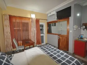 Line-Residence
