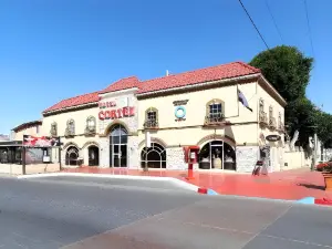 บาฮาอินน์โฮเทลเอ็นเซนาดา