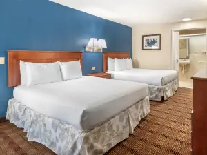 SureStay Hotel by Best Western East Brunswick