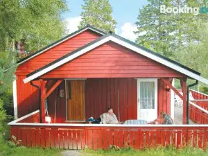 Amazing Home in Sandvoll with 3 Bedrooms and Internet