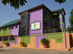 Kaysens Grande Hotel