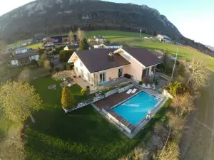 B&B Pension Marina
