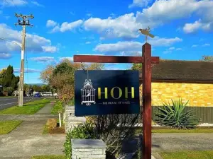 Hoh - Hazel's Homestead