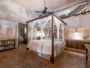 Troncones Point Hostel