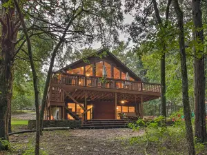 Waterfront Lake Dardanelle Home w/ Dock & Fire Pit