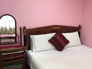 Hotel Cahaya