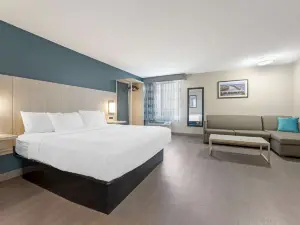 Best Western Plus Lafayette Hotel University Area