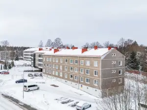 Bright 1BR Apartment next to the Beach