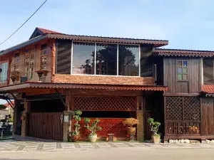 HOMESTAY D'TERATAK SAUJANA