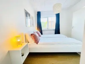 Aday - Luminous Apartment with 2 Bedrooms