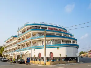 Amazone Hotel Tulear