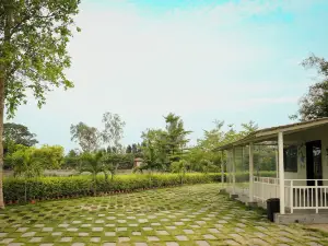 Akay Resort & Villas