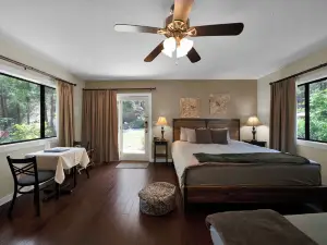 The Inn at Shasta Lake