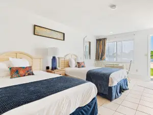 Lowes Wharf Marina Inn
