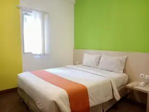 Green Red Hotel Syariah Jombang