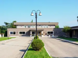 โรงแรม อัลตามิรา