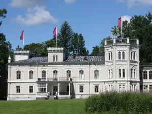 Kartanohotelli Karhulan Hovi