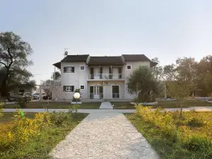 Alykes Family Resort