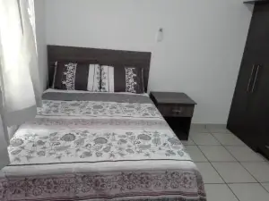 MV Suites Suc. Capilla